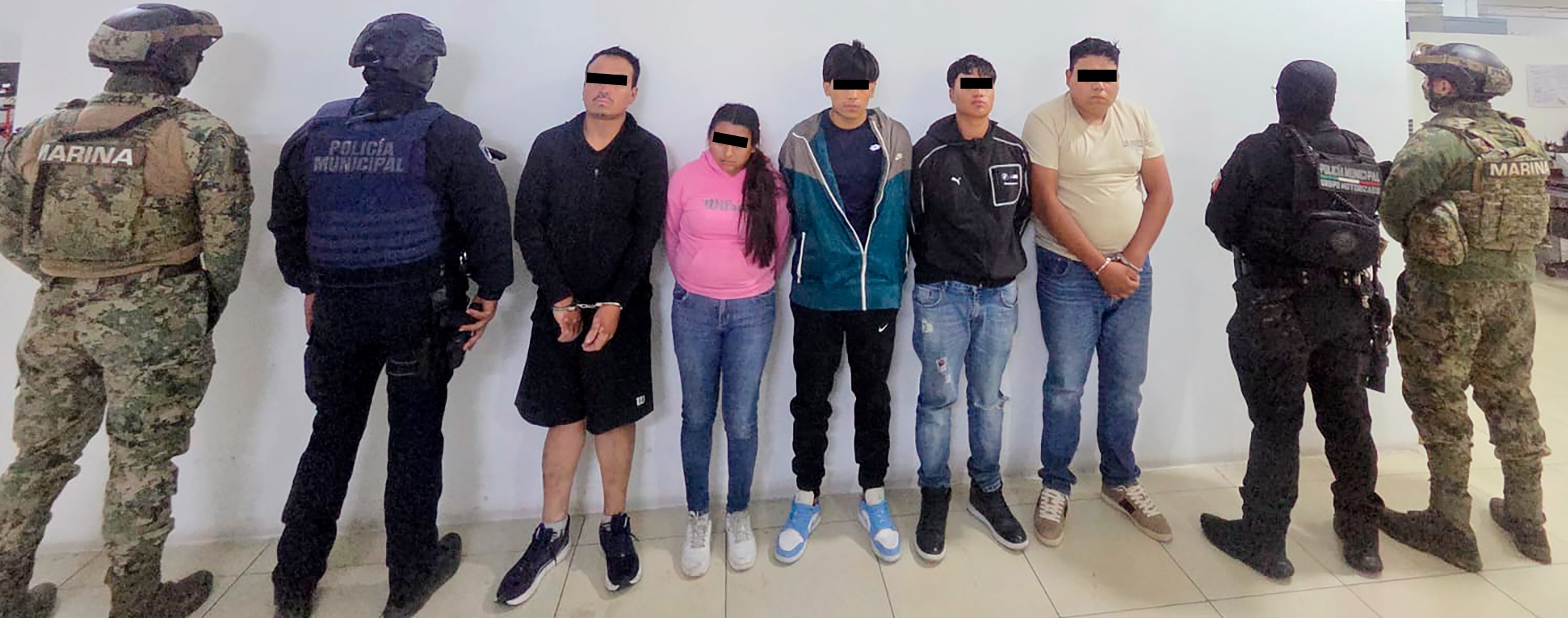 Fuerzas de seguridad desarticulan célula delictiva relacionada con narcomenudeo y extorsión 