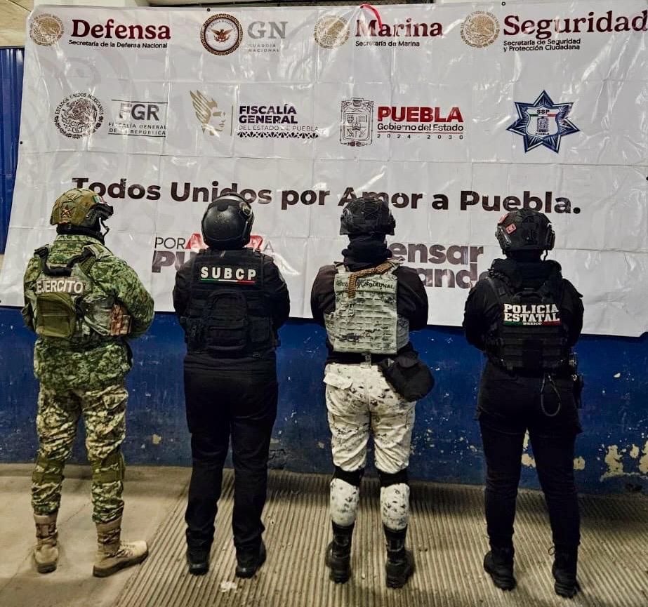 Implementan fuerzas de seguridad operativo en penal femenil de Ciudad Serdán