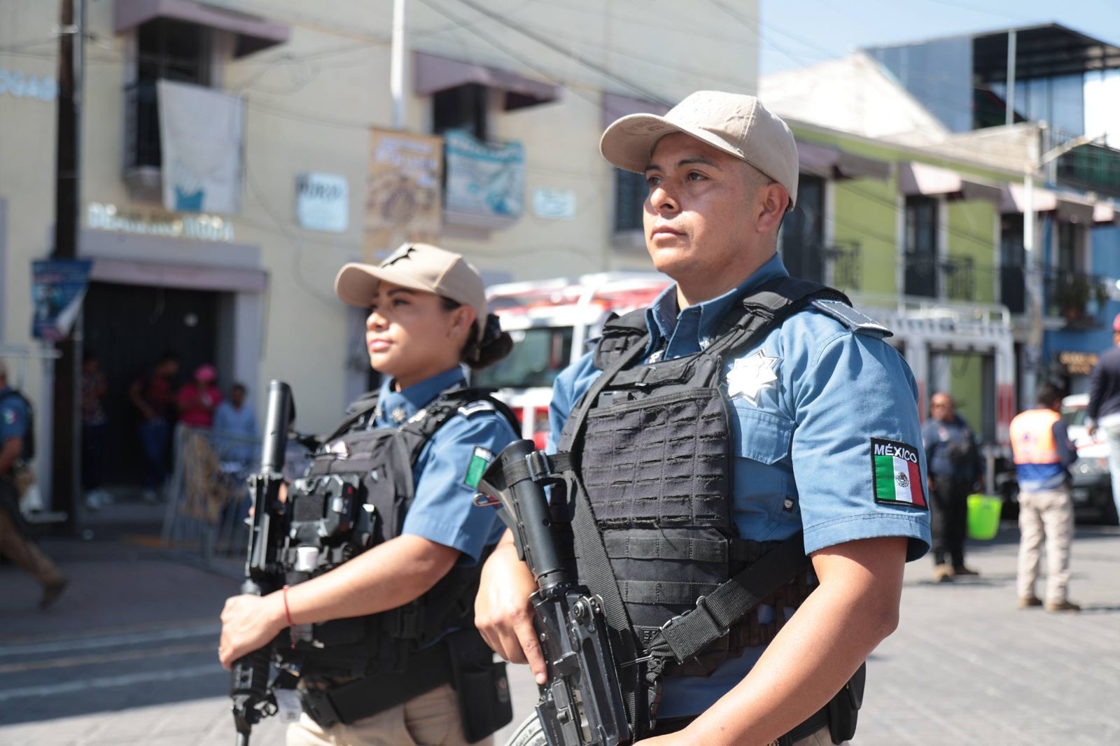 Con helicóptero y drones se refuerza vigilancia en zonas de alta afluencia