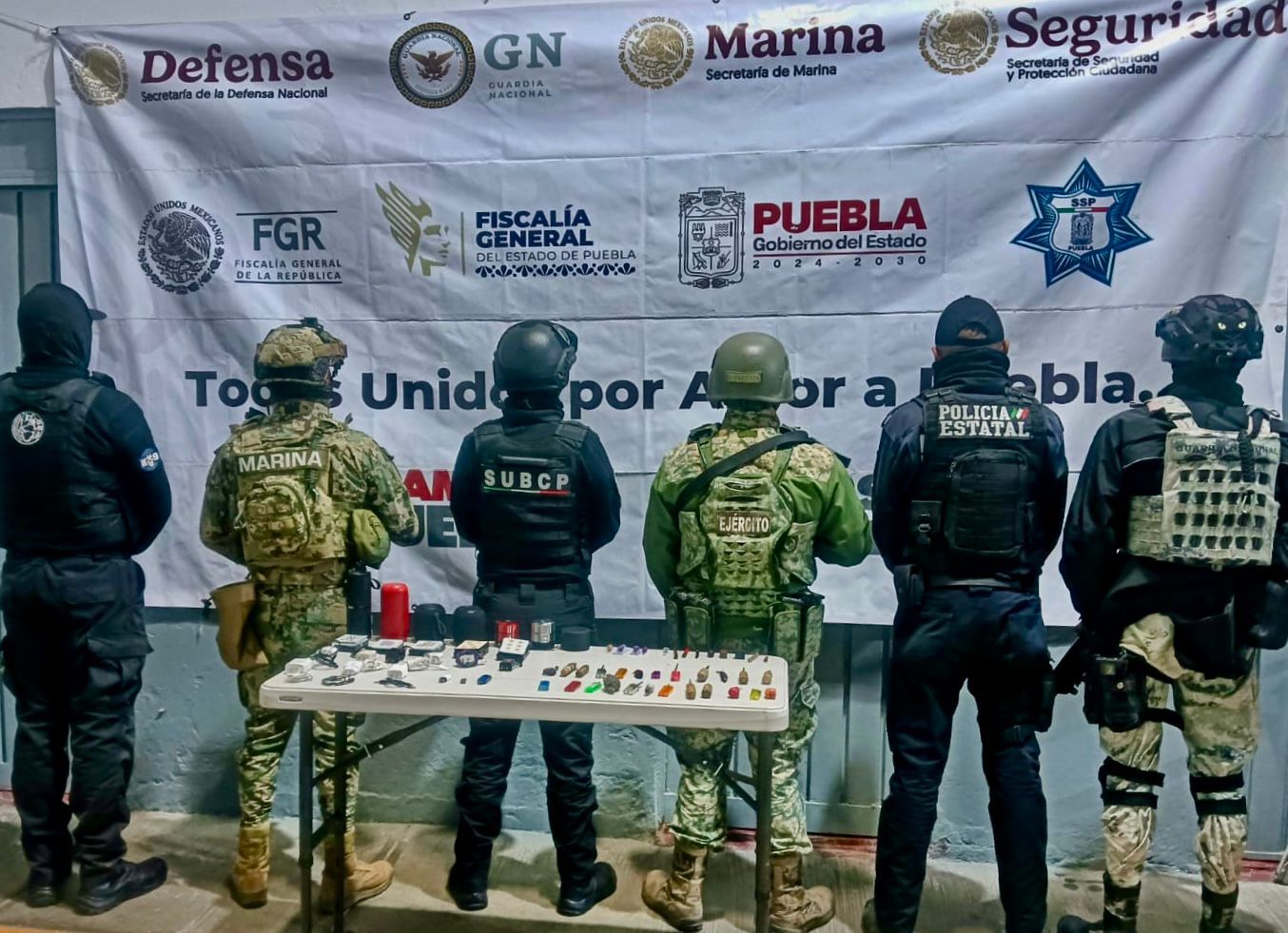 Fuerzas de seguridad efectúan revisión en penal de San Pedro Cholula 