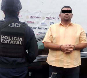 Detiene Policía Estatal a hombre en posesión de armas y cartuchos