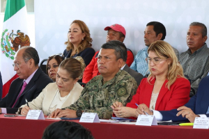 Suman esfuerzos autoridades e iniciativa privada para reforzar seguridad en carreteras