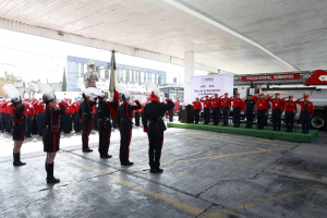Reconoce SSP a bomberas y bomberos destacados en su día