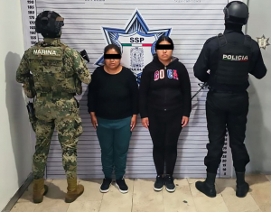 Detienen SSP y SEMAR a dos presuntas integrantes del grupo delictivo “Los Carriles”