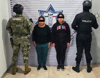 Detienen SSP y SEMAR a dos presuntas integrantes del grupo delictivo “Los Carriles”